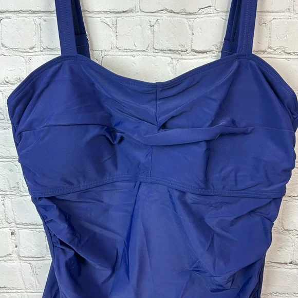 BloomChic Navy Crossover Gathered Tankini Swim Top Plus Size 1X - Picture 4 of 7